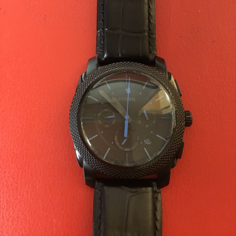 Fossil Machine Watch - Picture 3 of 9